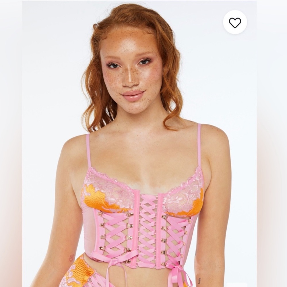 Savage  X Fenty Lace'd Up Cami